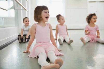 CAMP DANCE - CREATIVE | 3 - 5 YEARS