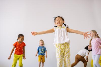 CAMP THEATER - SPORTS GAMES | 6 - 8 YEARS